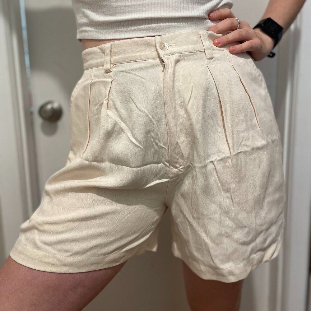 Tommy Bahama Women's 100% Silk Shorts